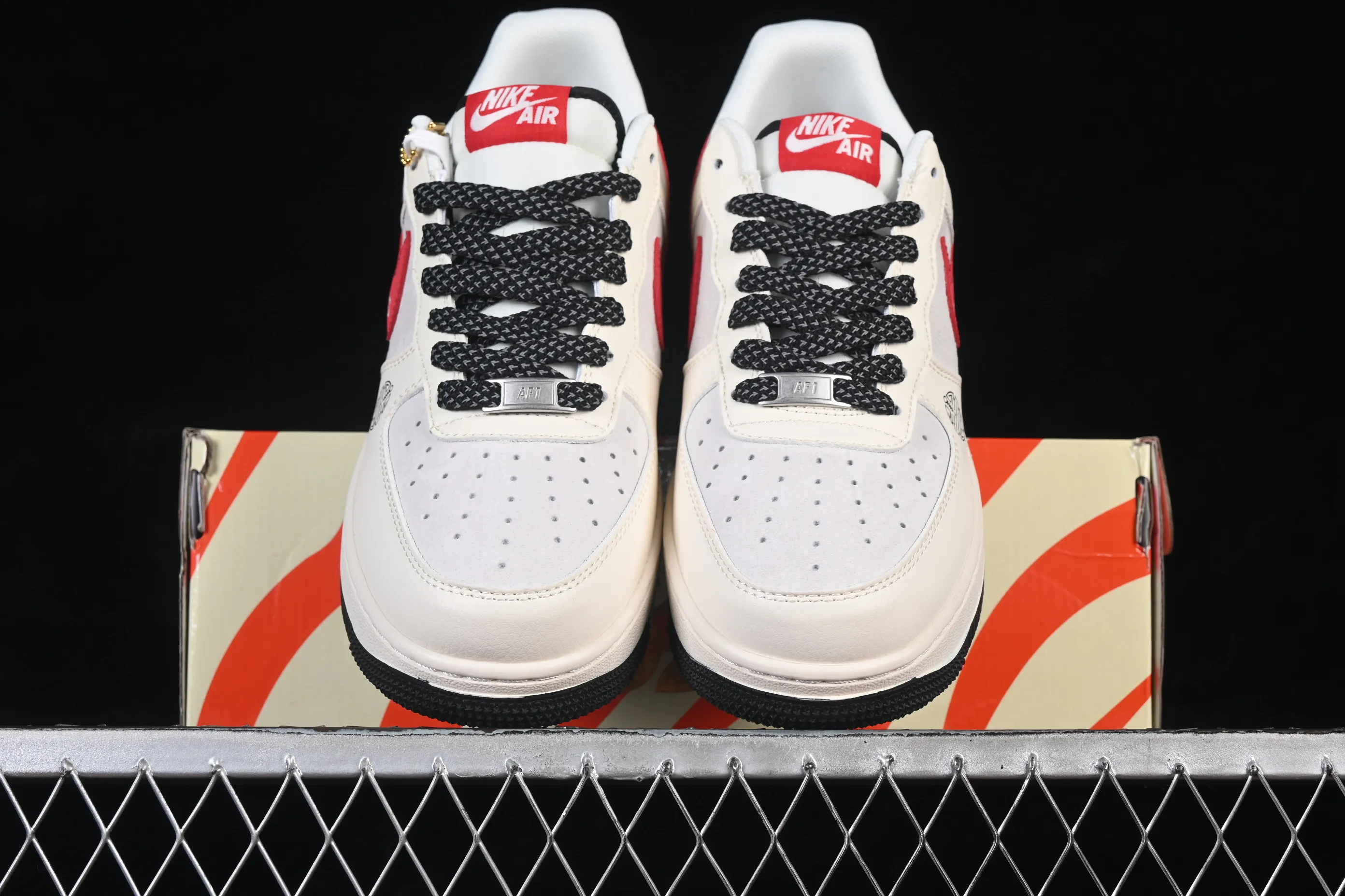 All categories Nk Air Force 1 Air Force series Nk Air Force 1 Low Air Force low-top Nike Air Force 1'07 Low Year of the Horse limited edition Air Force 1 low-top casual sneakers QW5288-135